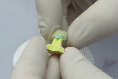 Vacalon Insta-Peg Refractory Peg Putty